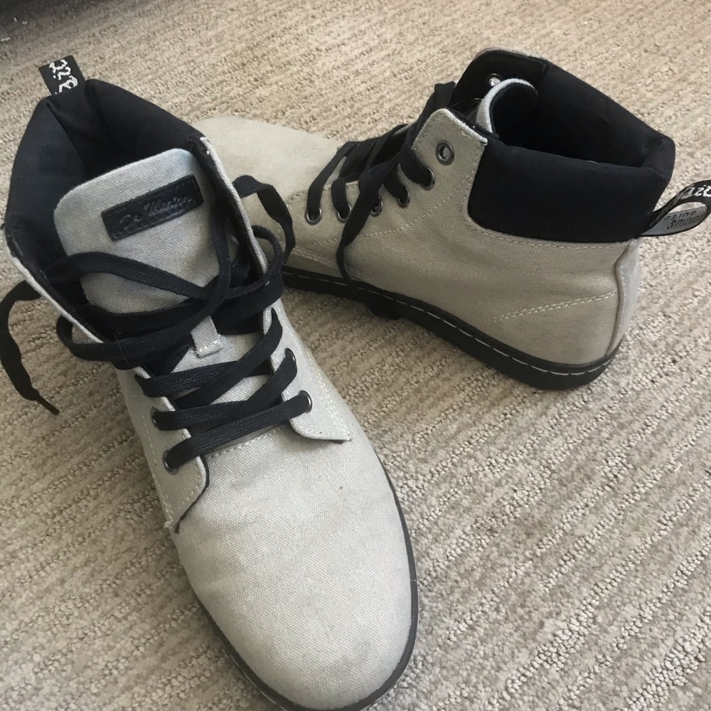 Dr Martens Maelly US sz 9